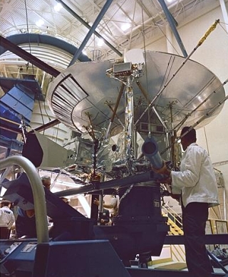 Pioneer 10 kurz vor dem Start