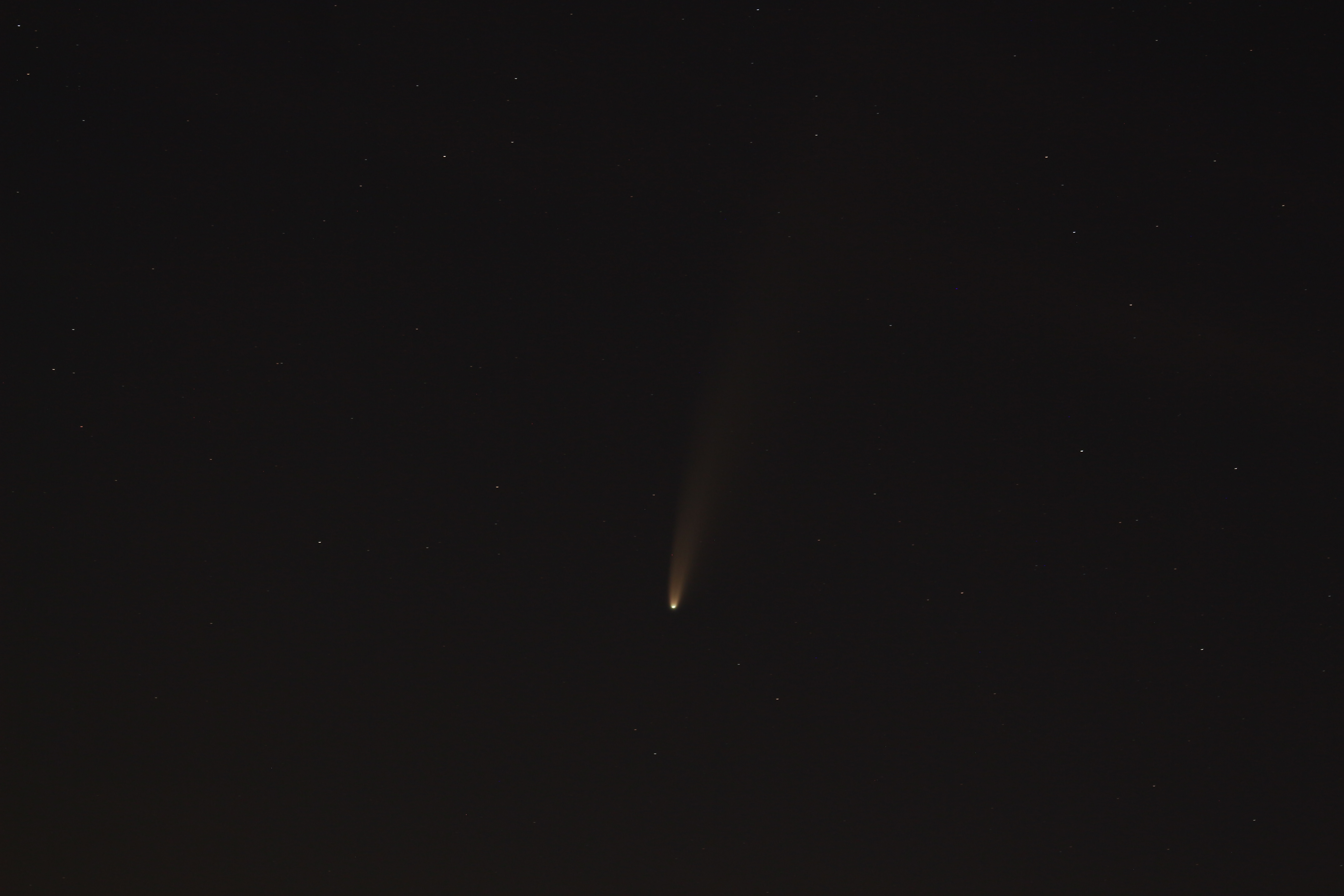 Где можно увидеть комету сегодня. Комета c/2020 f3 (NEOWISE). Комета неовайз 2020. Комета 1997. Комета 2000 года.