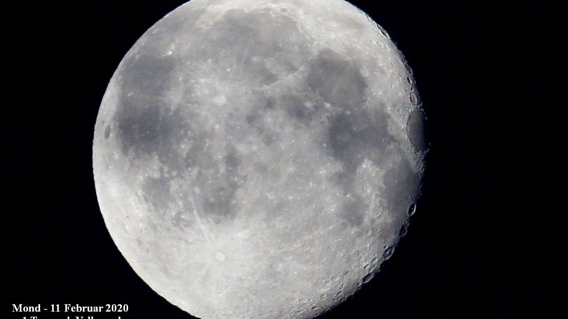 Ein Tag Nach Vollmond Spektrum Der Wissenschaft