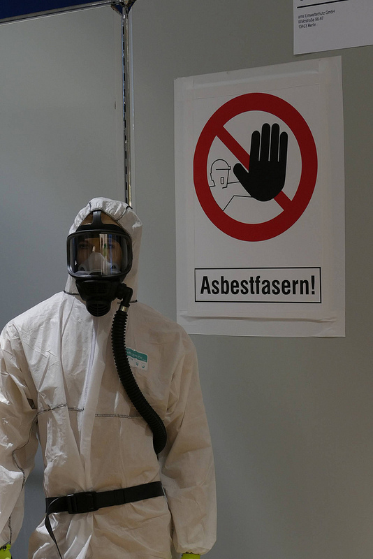 Asbestbelastung der Luft in Stadt und Land